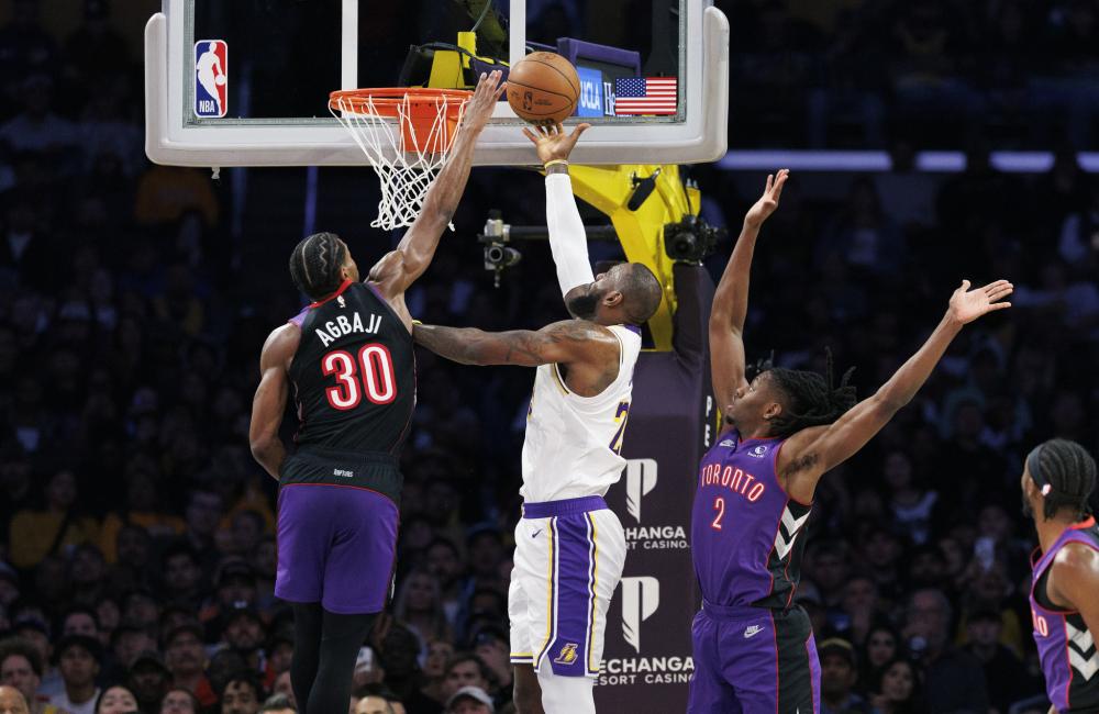 次出现球员 次出现球员